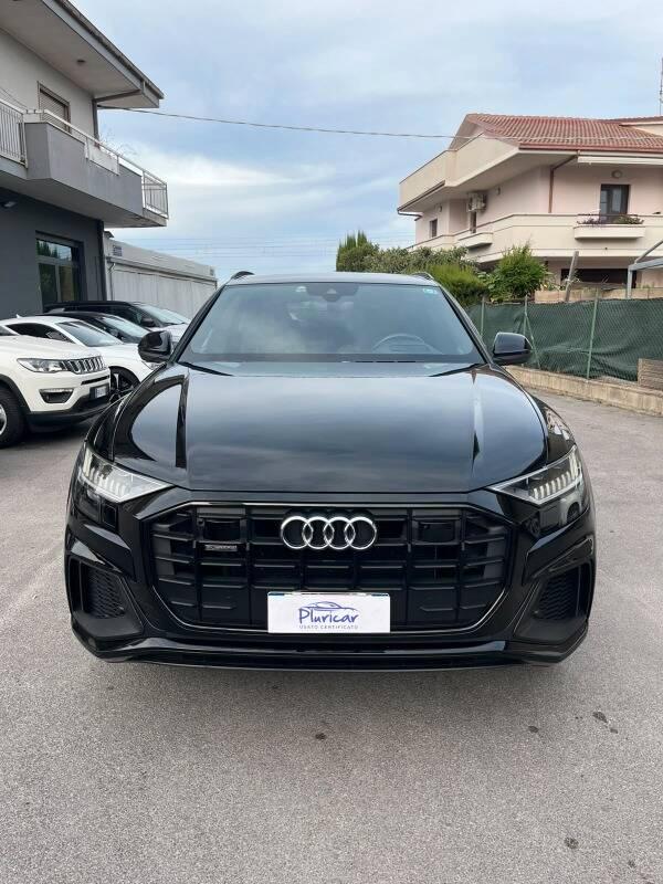 Audi Q8 50 3.0 tdi mhev quattro tiptronic