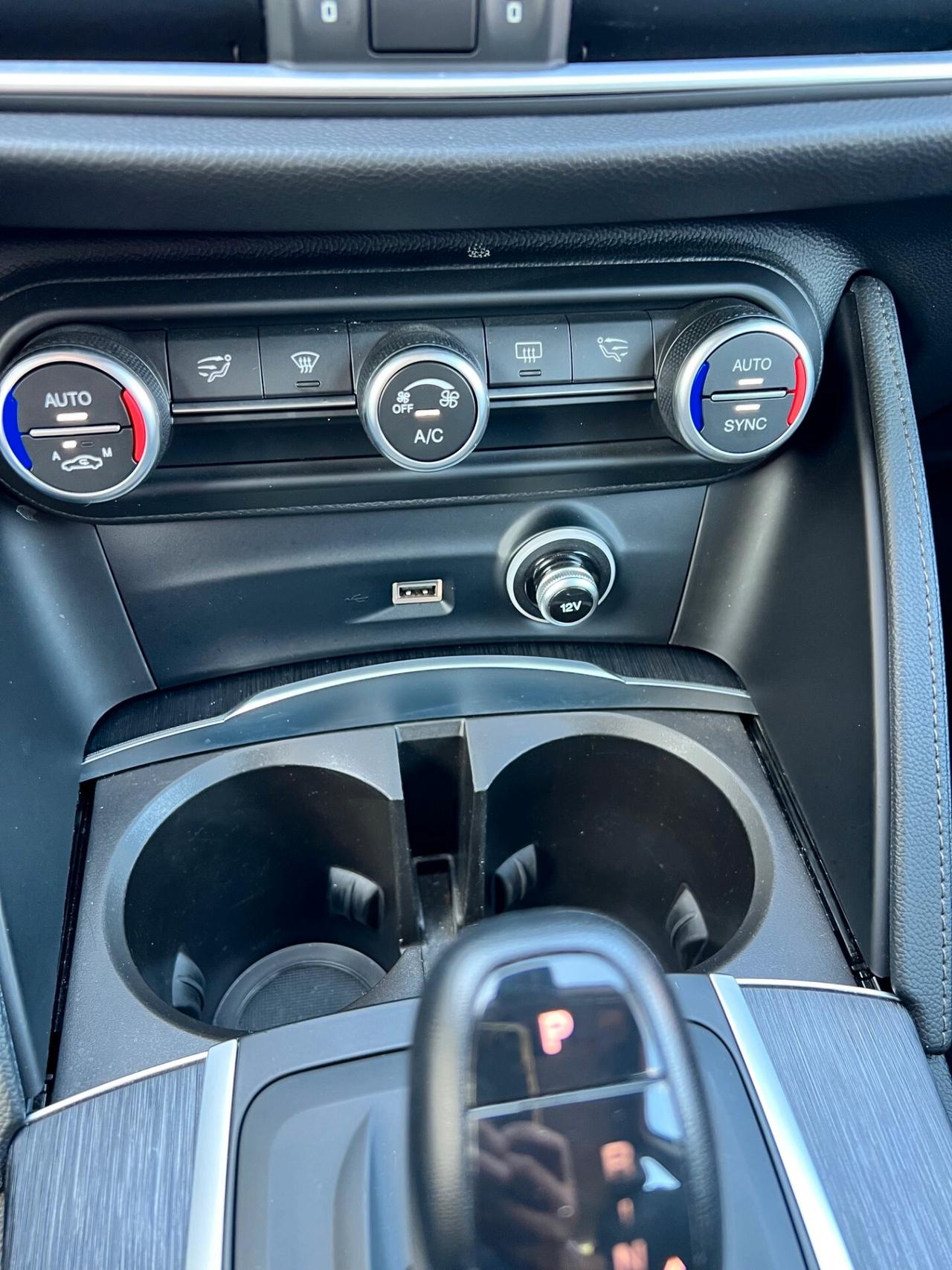 Alfa Romeo Stelvio 2.2 Turbodiesel 210 CV AT8 Q4 B-Tech