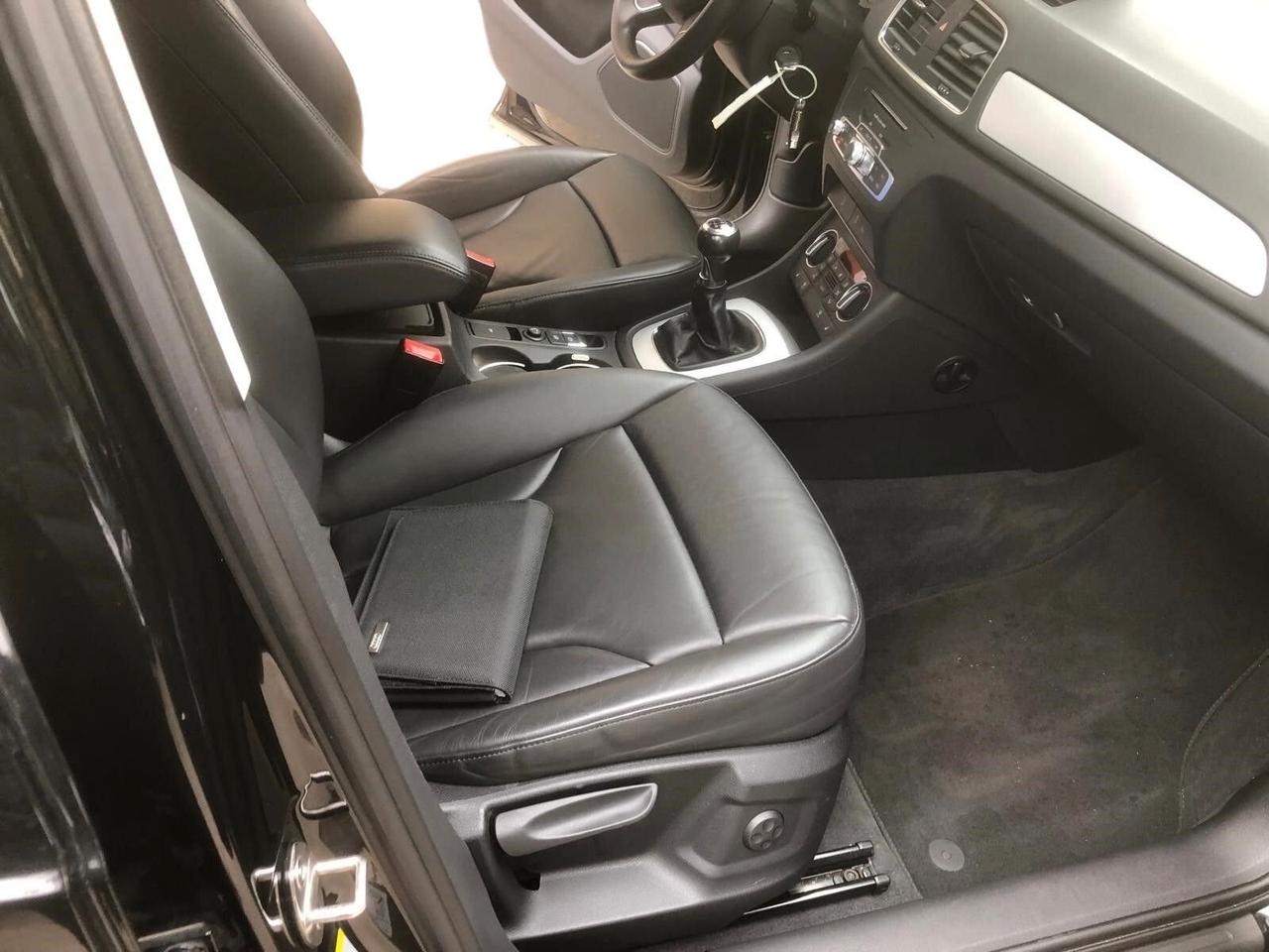 Audi Q3 2.0 TDI 150 CV Business