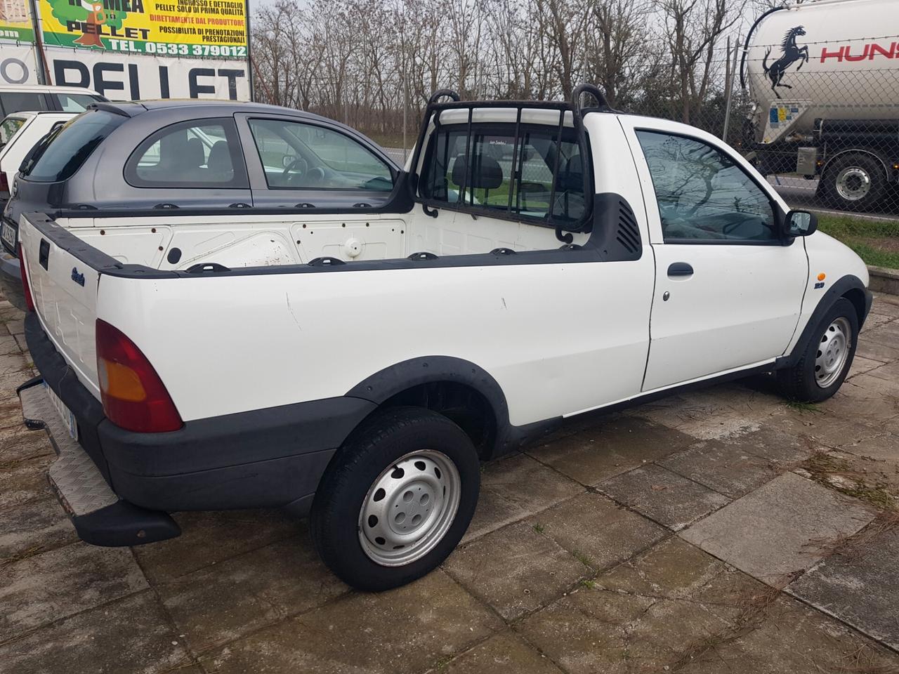 Fiat Strada 1.9 diesel Pick-up