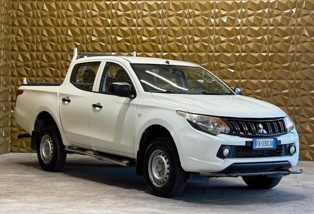 Mitsubishi L200 2.4 DI-D/154CV Double Cab Invite