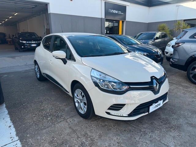 Renault Clio 1.2 75CV 5 porte Zen