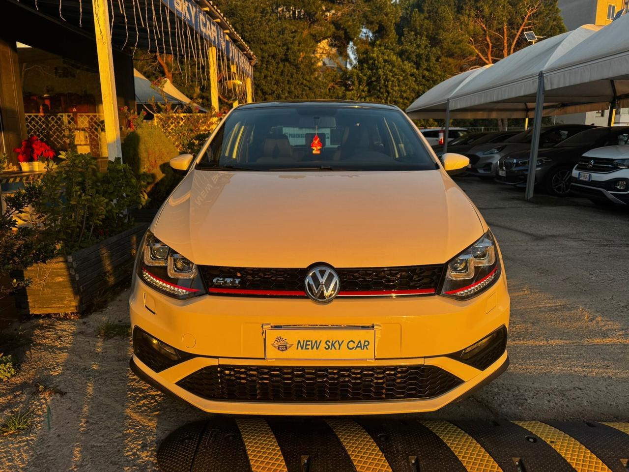 Volkswagen Polo 1.4 TSI DSG 3 porte GTI