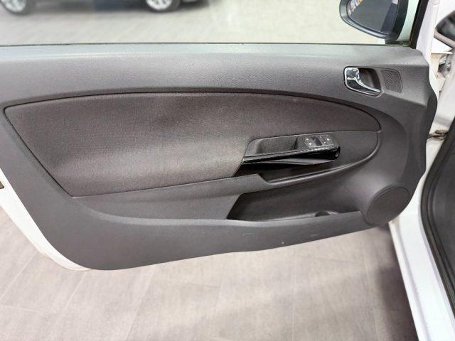 OPEL Corsa 1.2 85CV 3 porte GPL-TECH Edition