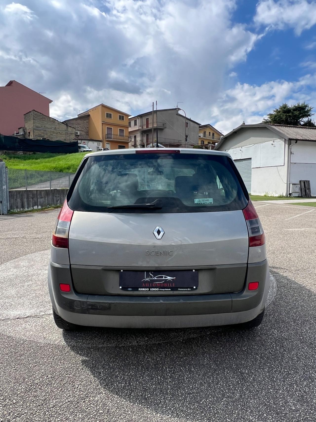 Renault Scenic Scénic 1.9 dCi/130CV Luxe Dynamique
