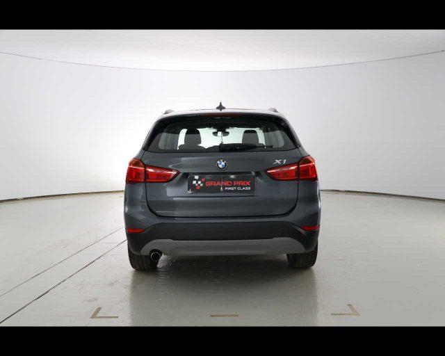 BMW X1 sDrive18d Advantage