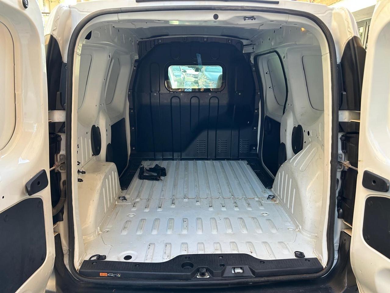 RENAULT Express 1.4 Blue dCi 95CV Van