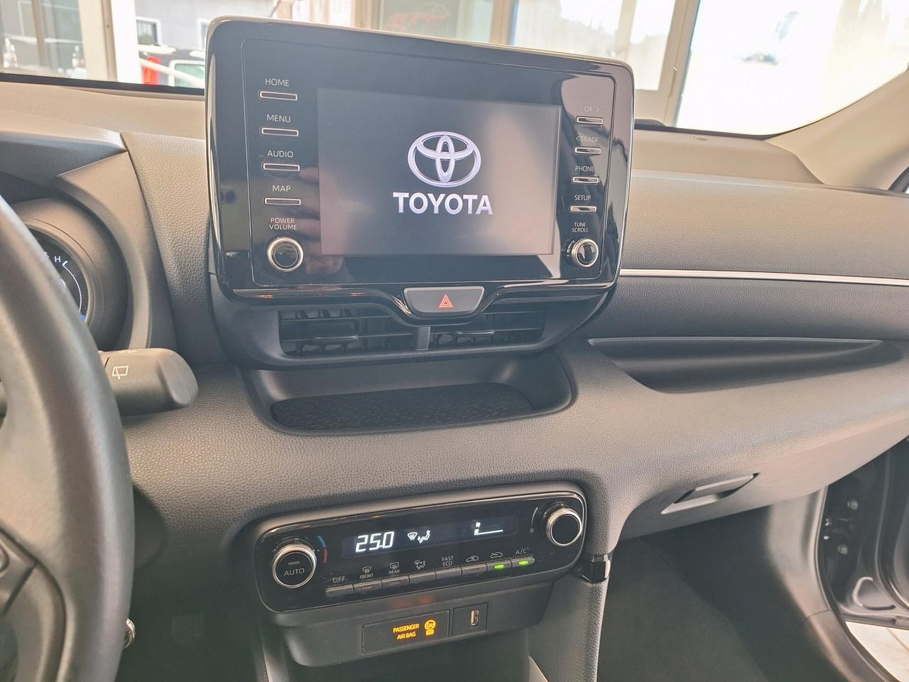 Toyota Yaris 1.5 Hybrid 5 porte Trend