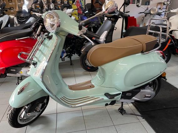 VESPA Primavera 125 125 PIC NIC
