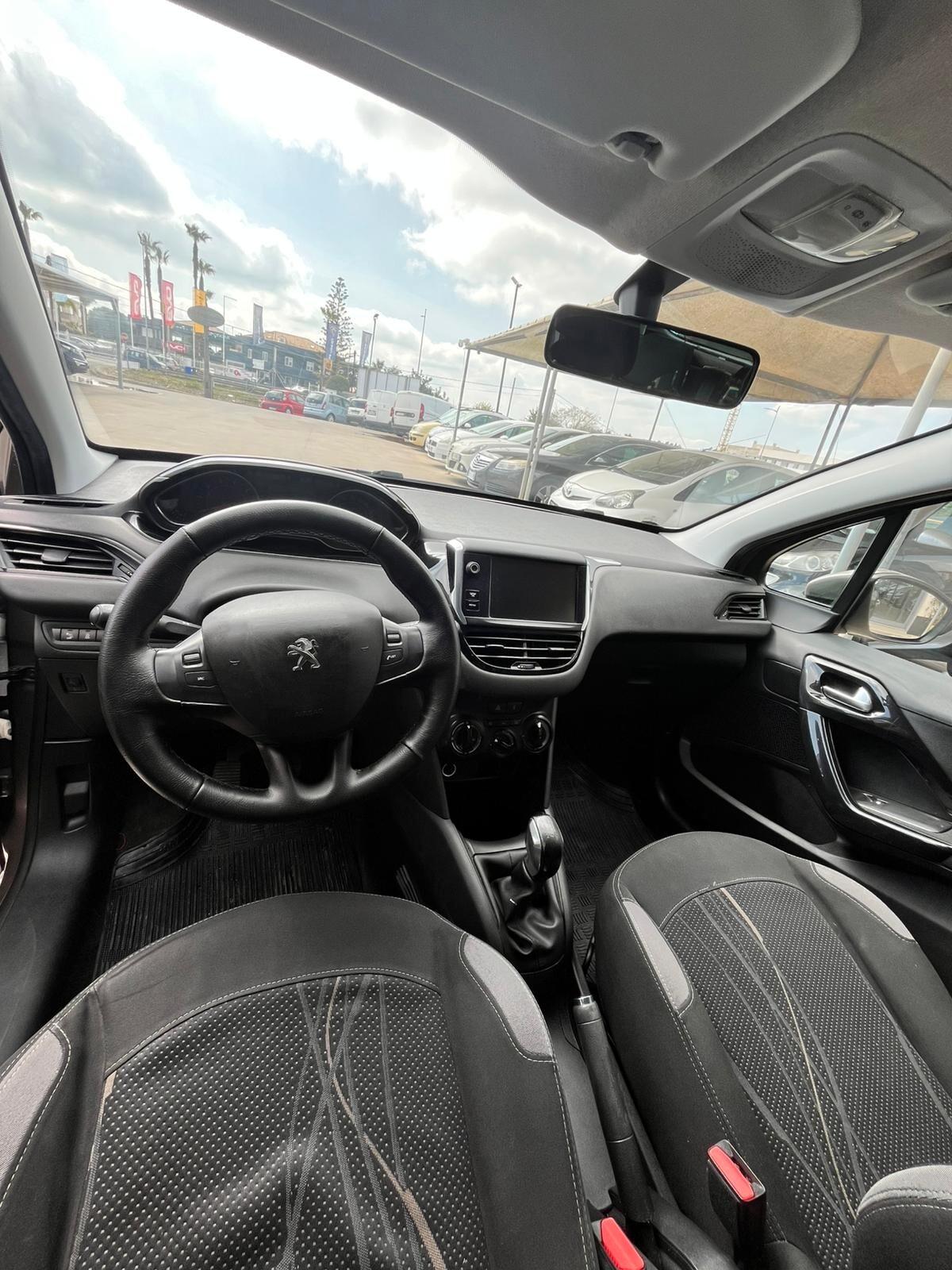 Peugeot 208 1.2 VTi 82 CV 5 porte Allure