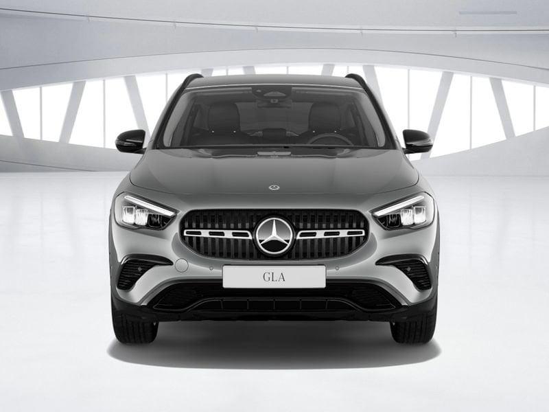 Mercedes-Benz GLA GLA 200 d 4Matic Progressive Advanced Plus NIGHT-PACK