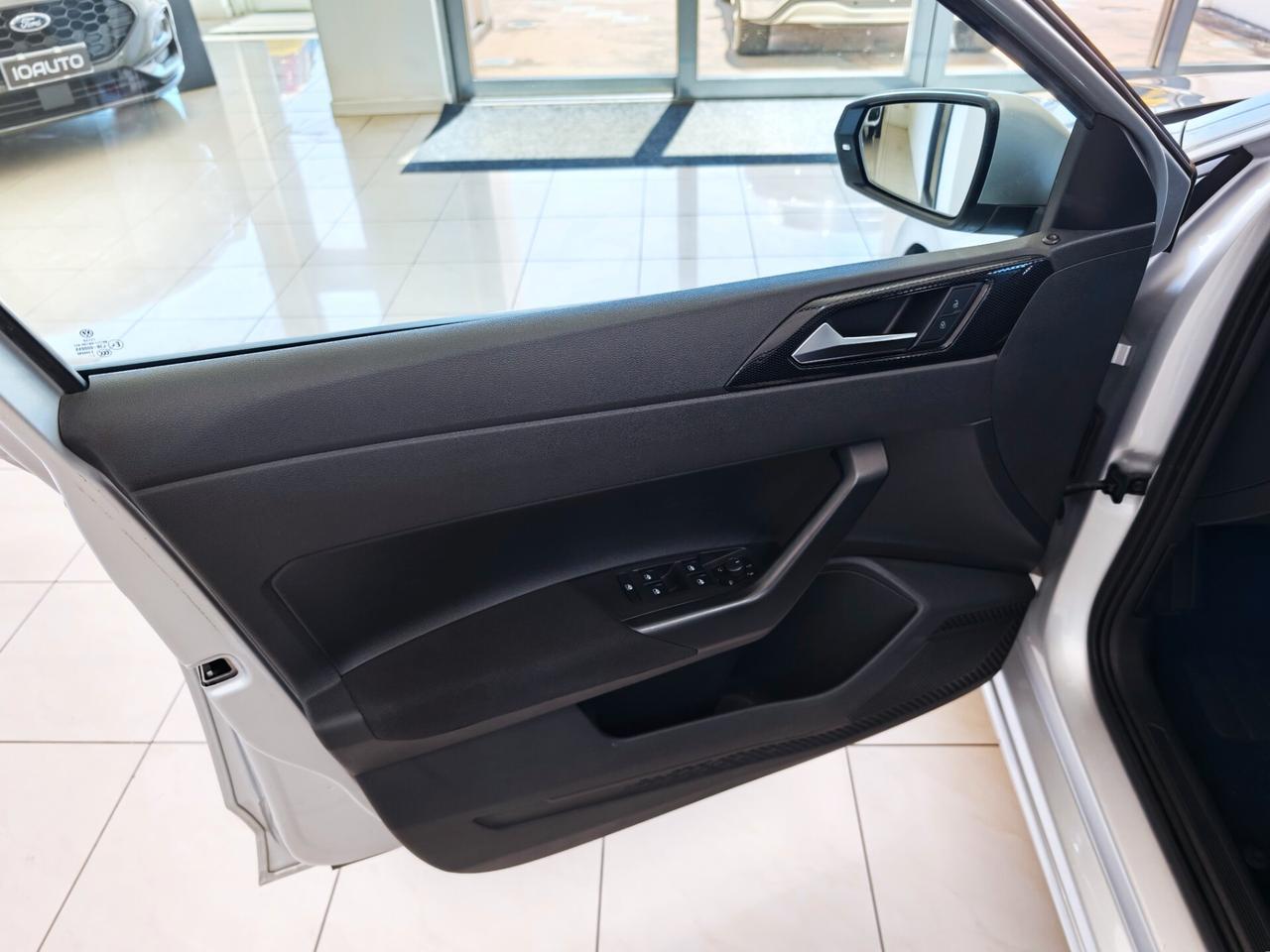 Volkswagen Polo 1.0 TSI Life 2023 IN ARRIVO