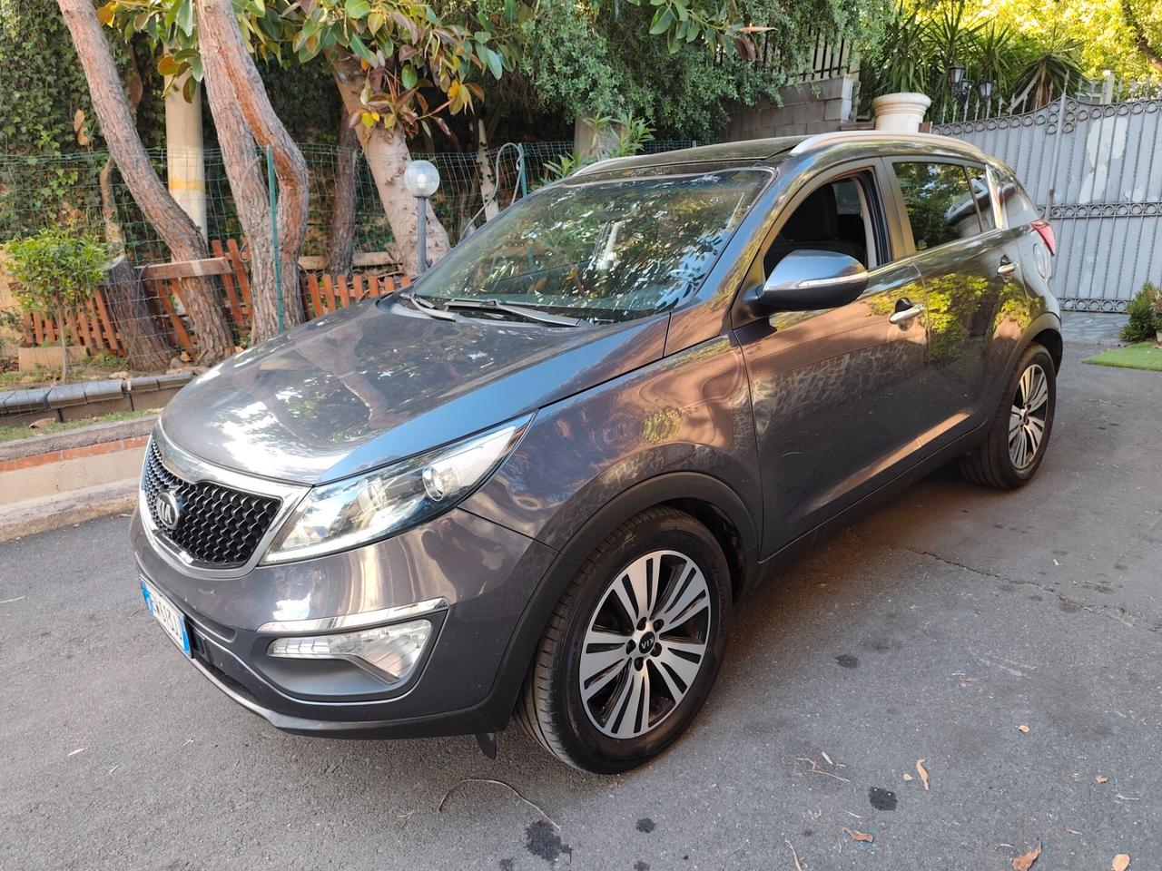 Kia Sportage 1.7 CRDI 115 CV Leggi