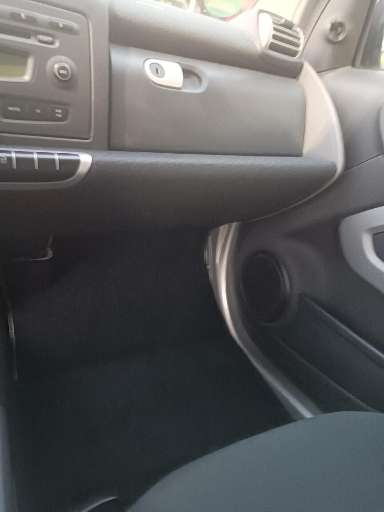 Smart ForTwo 1000 52 kW coupé pure