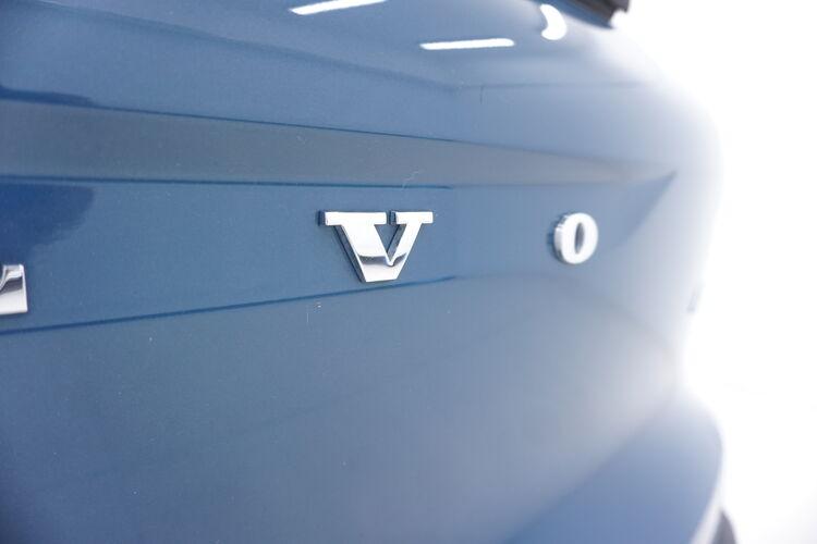 Volvo XC40 B3 Plus Bright BR318085 2.0 Mild Hybrid 163CV