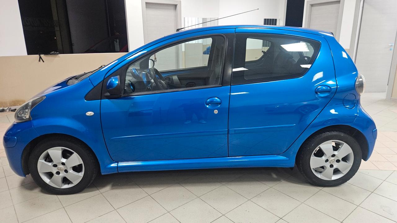 Toyota Aygo 1.0 12V VVT-i 5 porte Now
