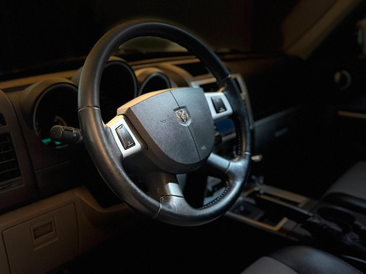 DODGE NITRO 2.8 CRD SXT 4WD AUTOMATICA