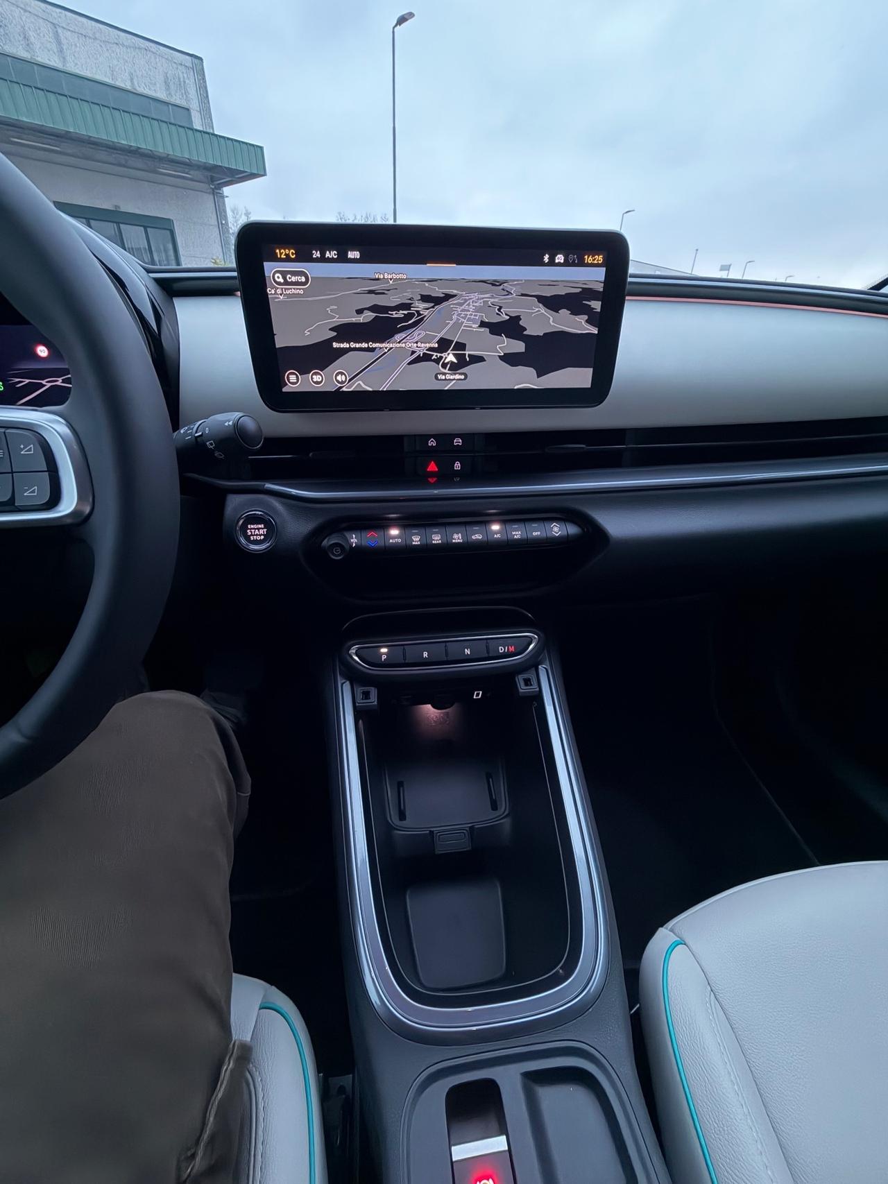 Fiat 600 Hybrid 100 CV DCT MHEV La Prima