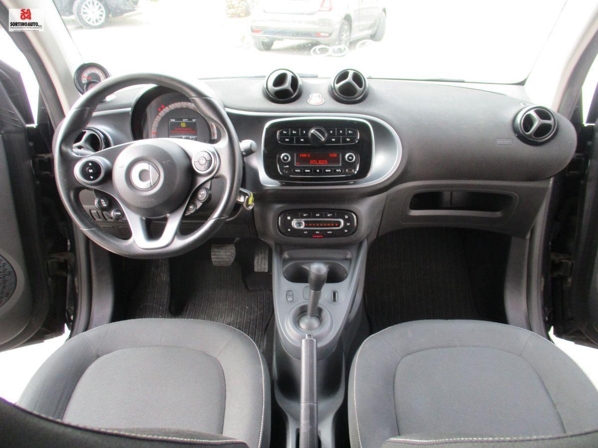 SMART Fortwo 70 1.0 t.amic Passion-2017 KM85000