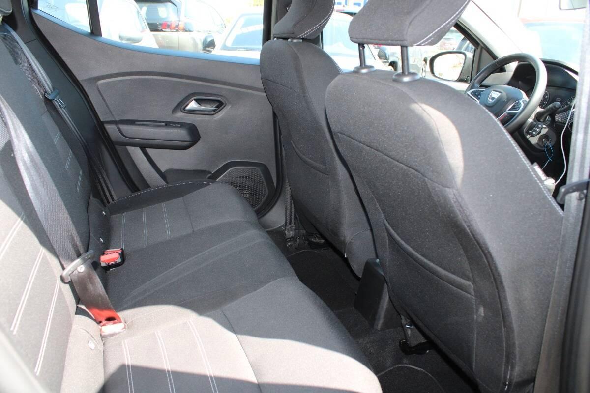 Dacia Sandero 1.0 sce Comfort 65cv con CarPlay
