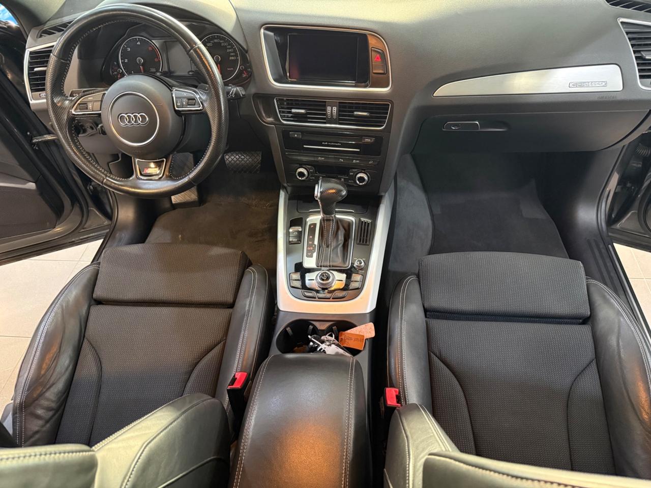 Audi Q5 2.0 tdi 4X4 190cv s-tronic SLINE