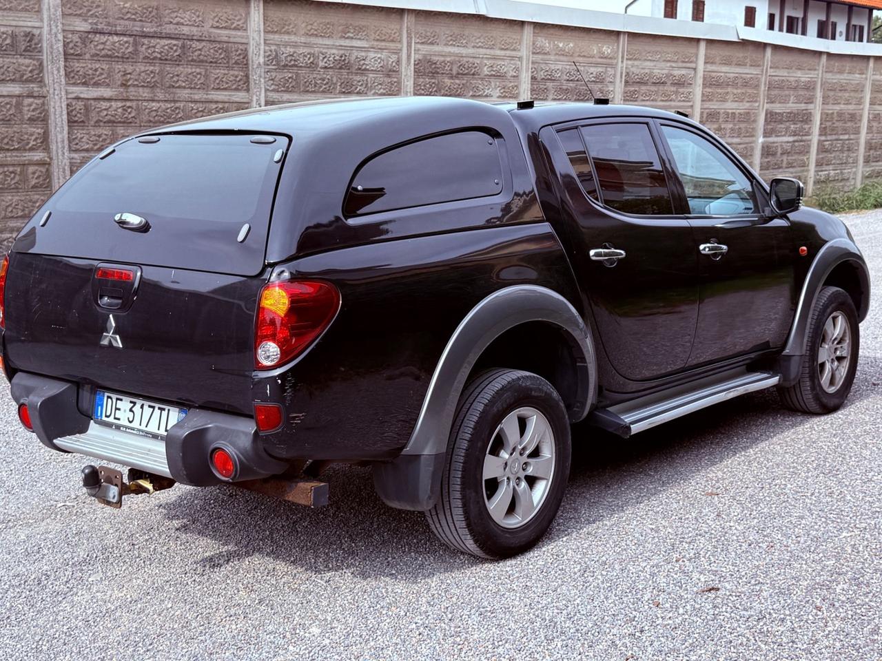 Mitsubishi L200 2.5 DI-D/136CV Club Cab Intense