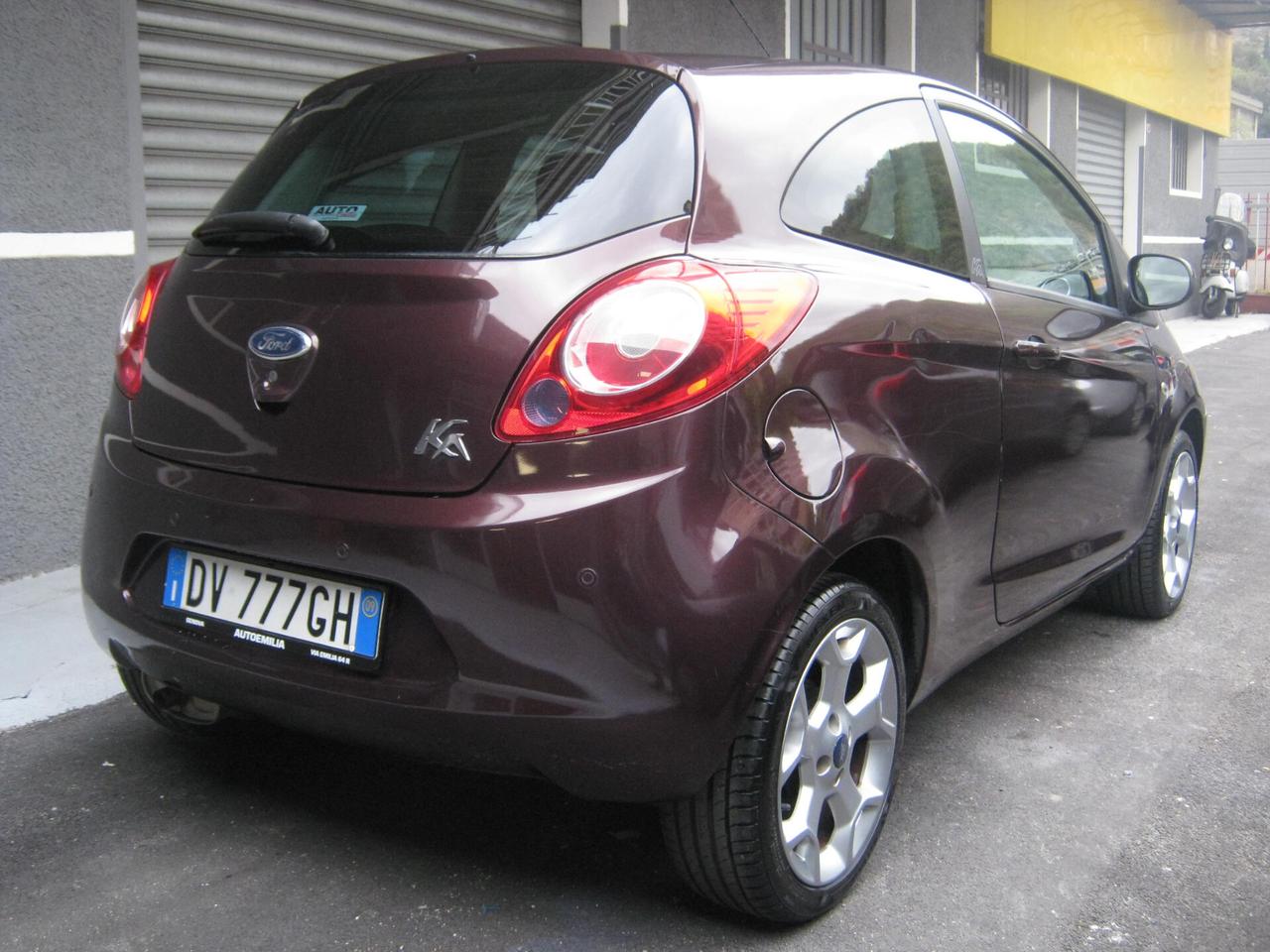 Ford Ka 1.2 8V 69CV Titanium AUTOEMILIA