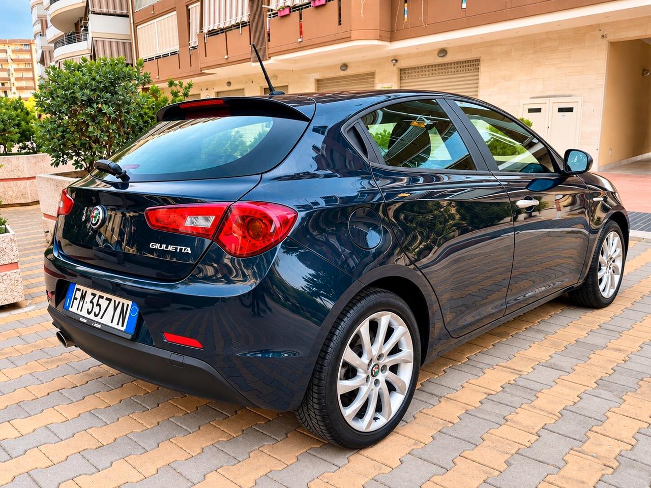 Alfa Romeo Giulietta 1.6 JTDm 120 CV