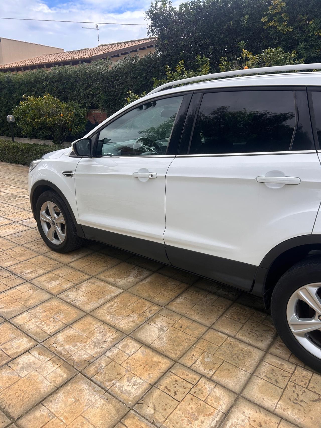 Ford Kuga 2.0 TDCI 115 CV 2WD Plus