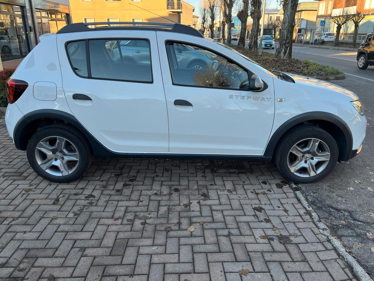 Dacia Sandero Stepway 1.5 Blue dCi 95 CV Comfort