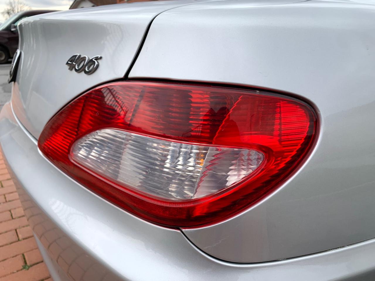 Peugeot 406 2.0i 16V Coupé