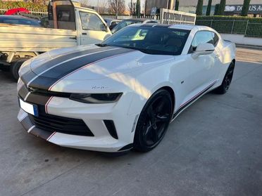 CHEVROLET Camaro 2.0L Turbo aut. Coupé