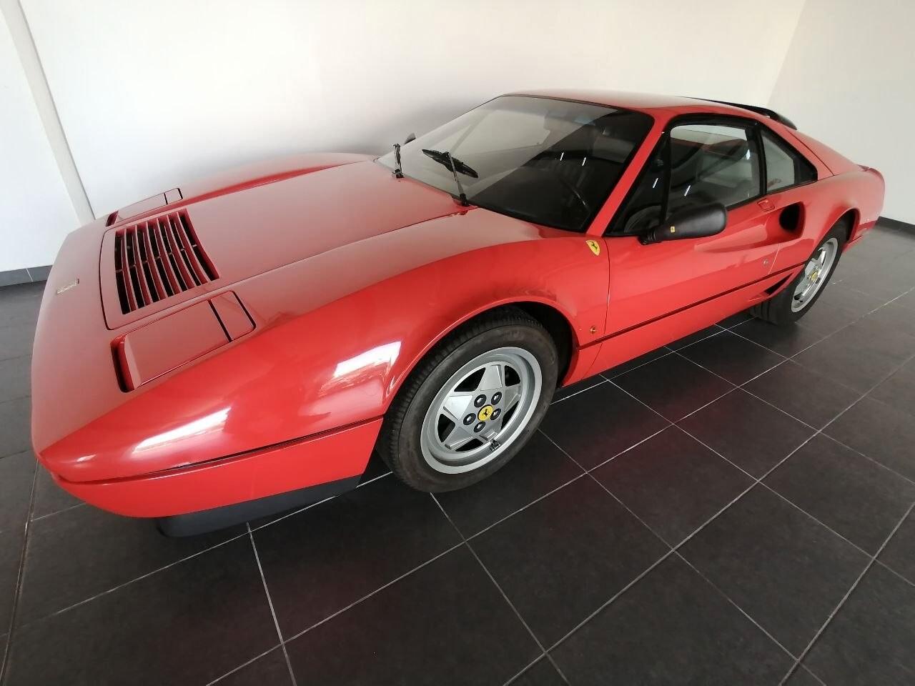 Ferrari 208 Turbo intercooler GTB iscritta ASI