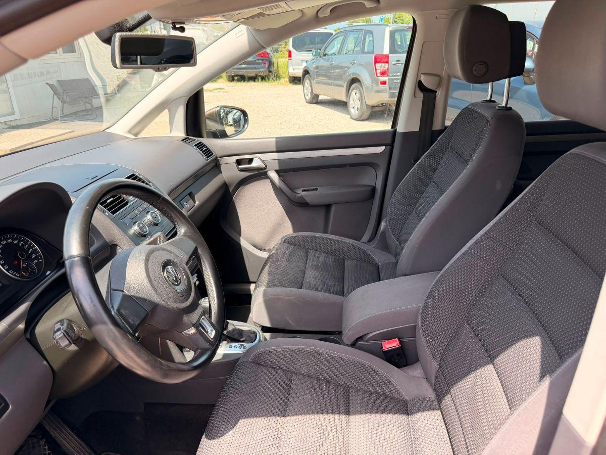 VOLKSWAGEN - Touran - 1.6 TDI DSG Comfortline 7 POSTI