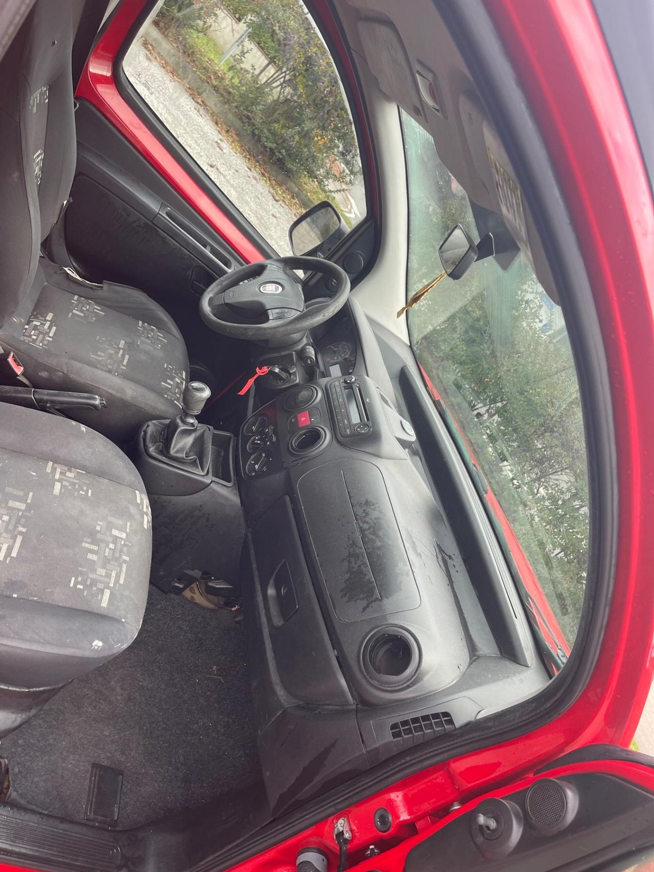 Fiat Qubo 1.4 8V 77 CV Active Natural Power