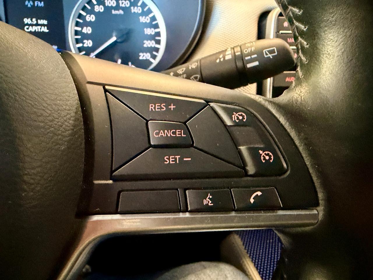Nissan Micra IG-T 100 5 porte Tekna