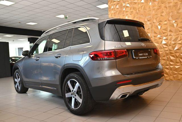 MERCEDES-BENZ GLB 200 AUTOMATIC SPORT 163CV NAVI LED 18"CAM GANCIO FULL!
