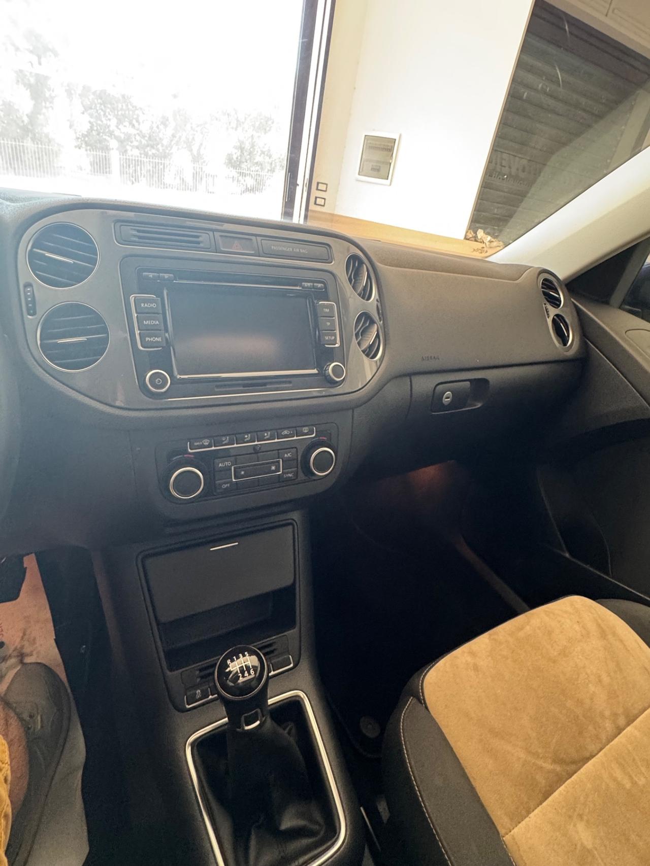 Volkswagen Tiguan 2.0 TDI 140 CV Sport & Style BlueMotion Technology