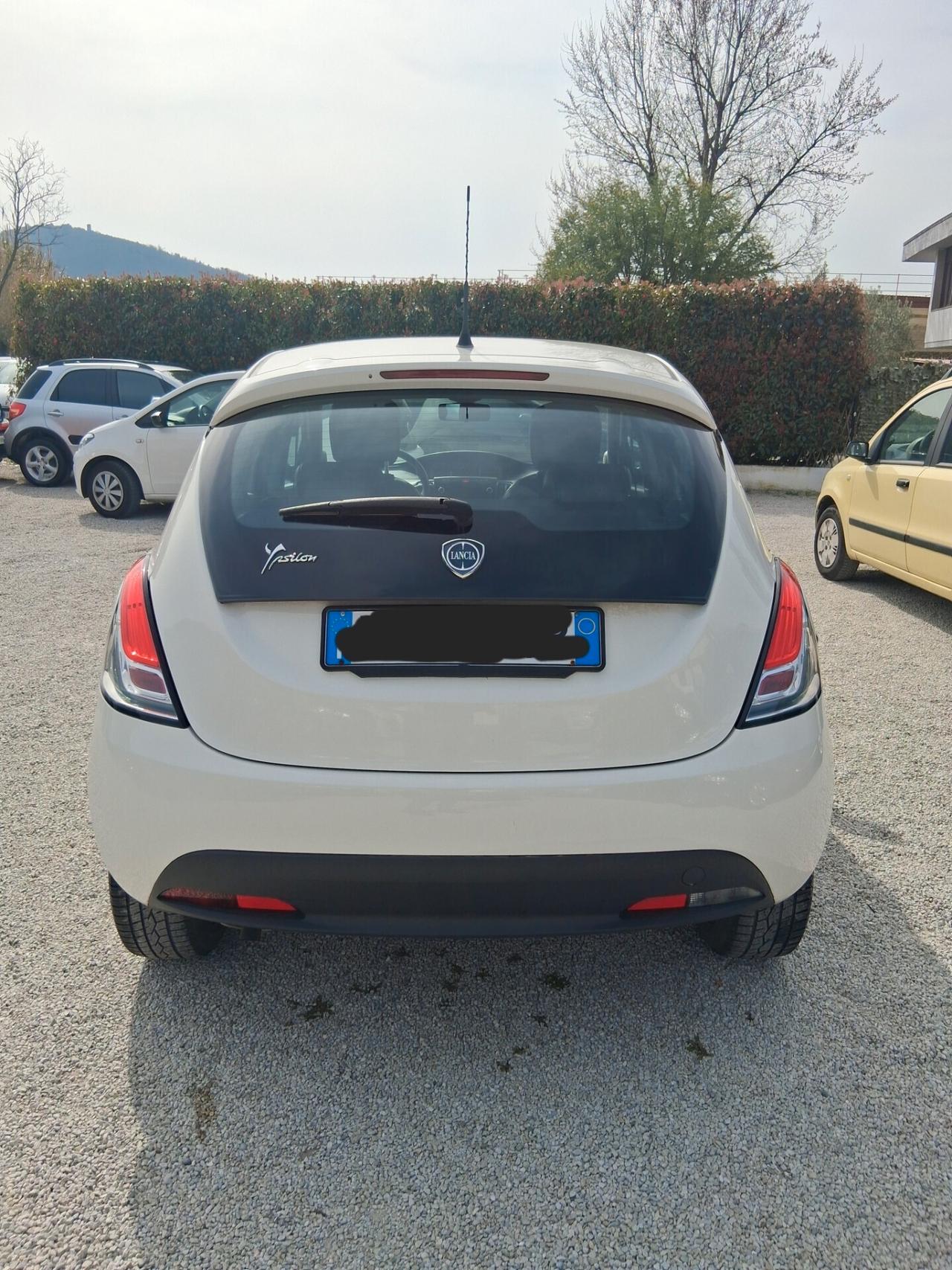 Lancia Ypsilon 1.2 69 CV Platinum