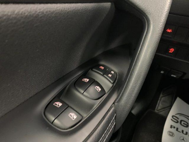 NISSAN Qashqai 1.5 dCi N-Connecta Tetto Panoramico Strafull