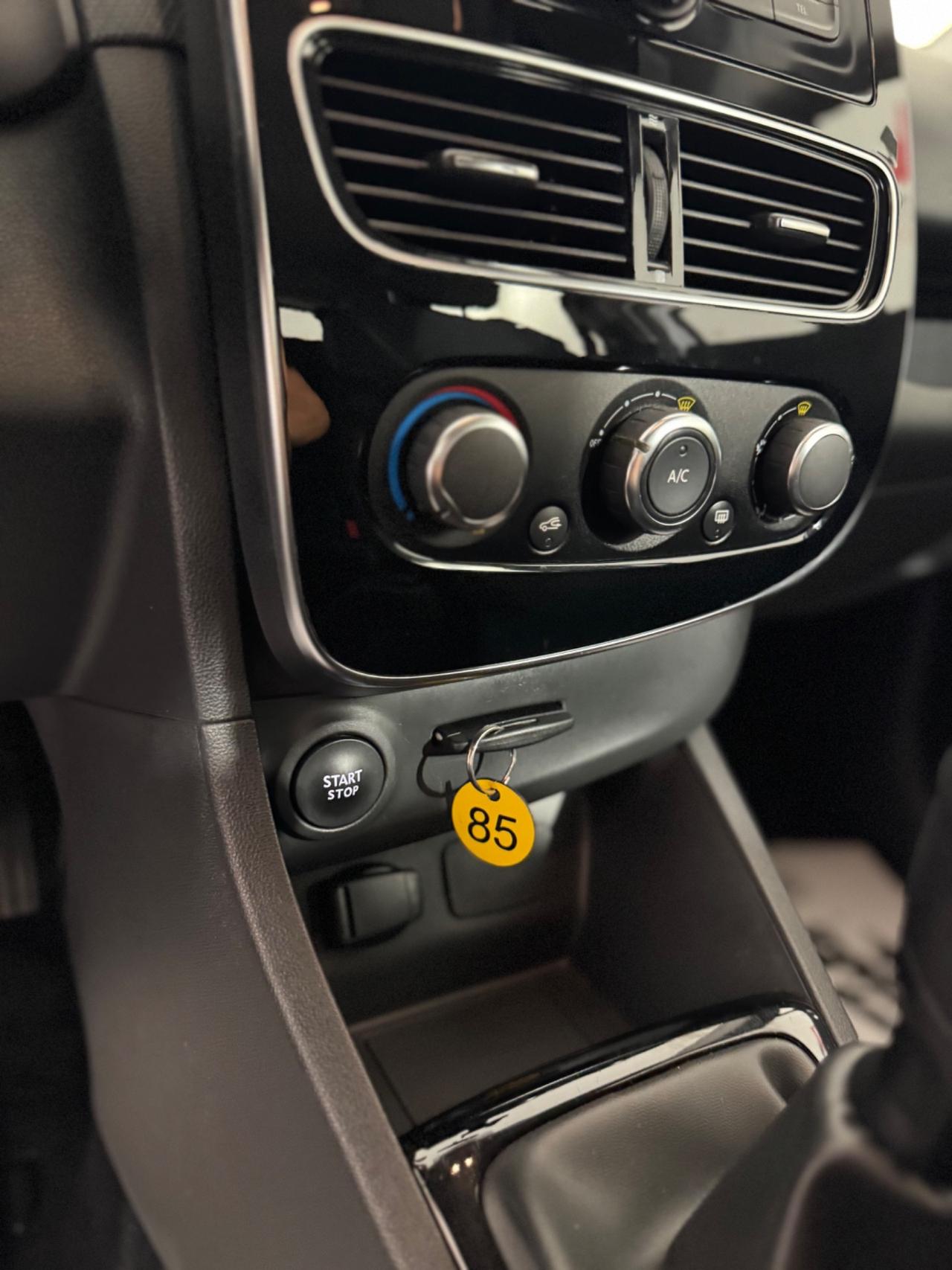 Renault Clio TCe 12V 75 CV 5 porte Generation
