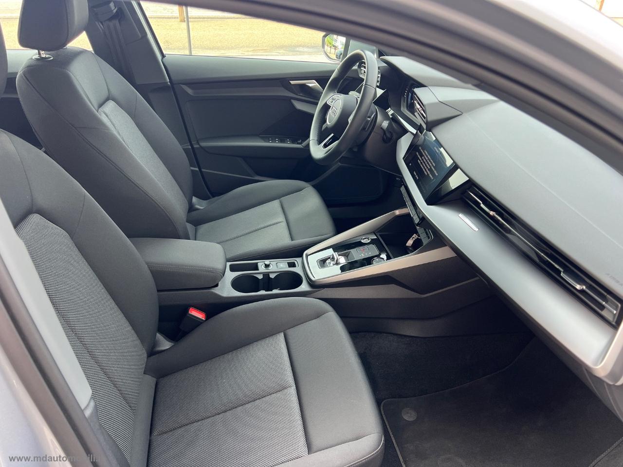 AUDI A3 SPB 30 TDI S tronic Business SOLO KM.11000 PARI AL NUOVO