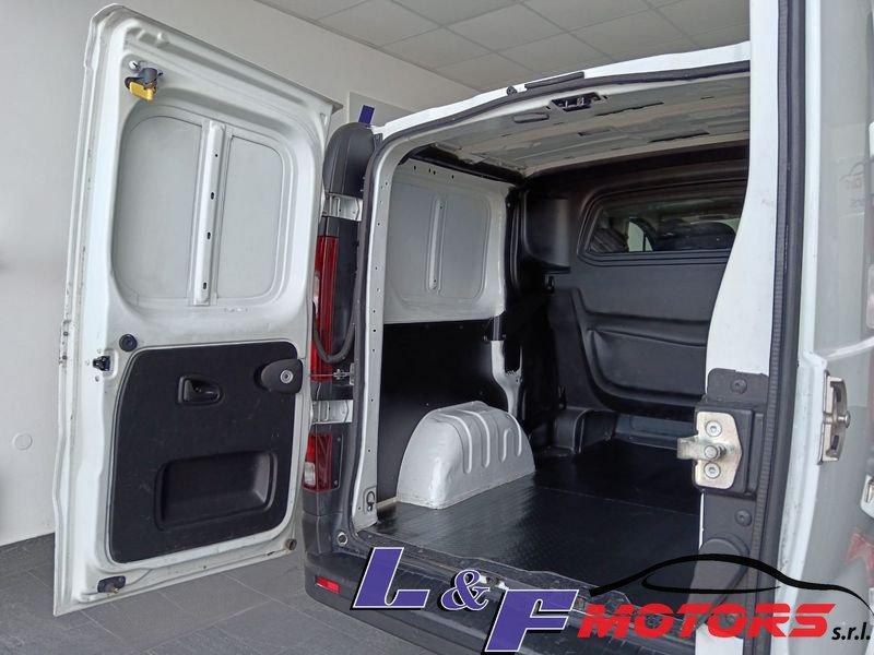 Renault Trafic TRAFIC 6 POSTI 120CV