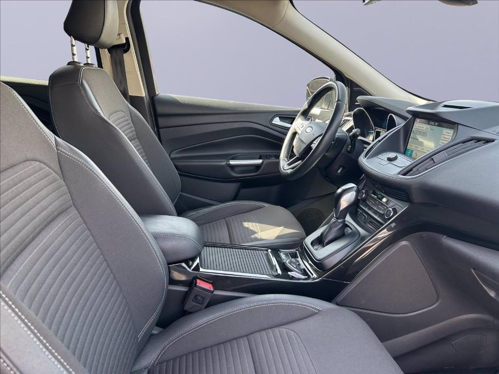 FORD Kuga 2.0 tdci Titanium s&s 2wd 120cv powershift del 2018