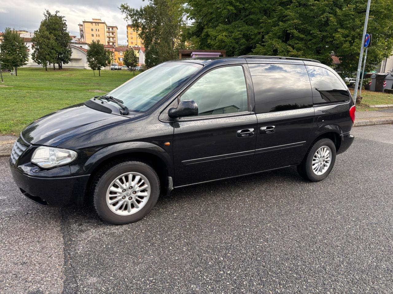 Chrysler Voyager Grand 2.8 CRD cat Limited Auto