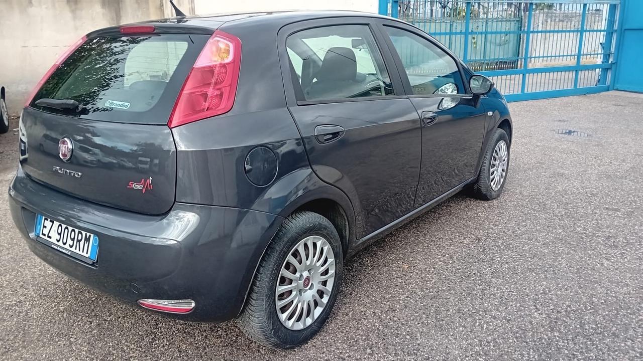 Fiat g.punto -5 P-1.4 gpl-full-2015