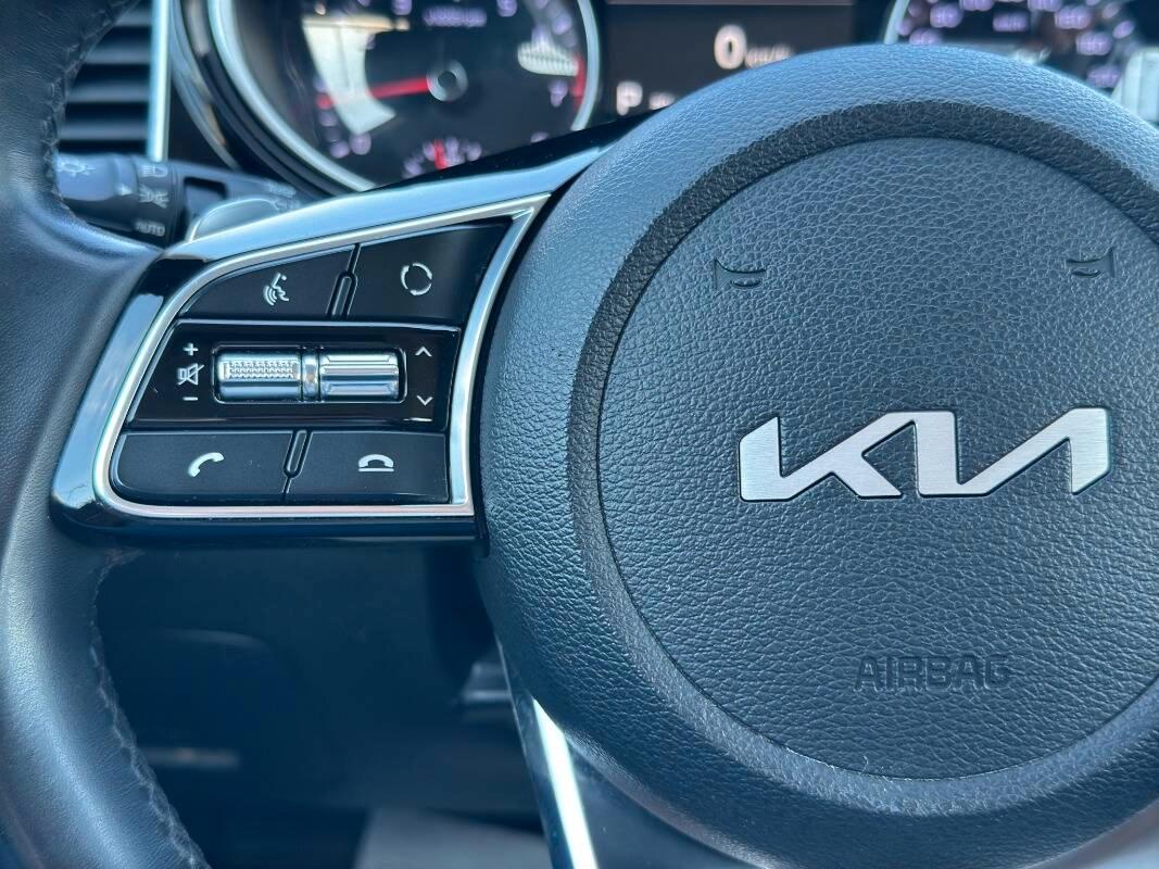 Kia Xceed 1.5 t-gdi mhev Business 160cv AUTOM E TELECAMERA