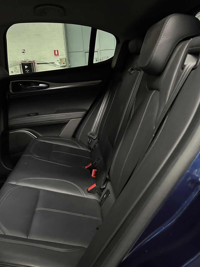 ALFA ROMEO Stelvio 2.0 Turbo 200 CV AT8 Q4 Super