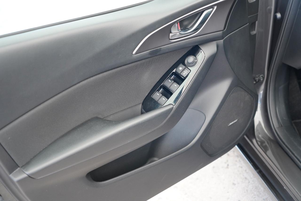 Mazda 3 Mazda3 2.2 Skyactiv-D Exceed - 2018