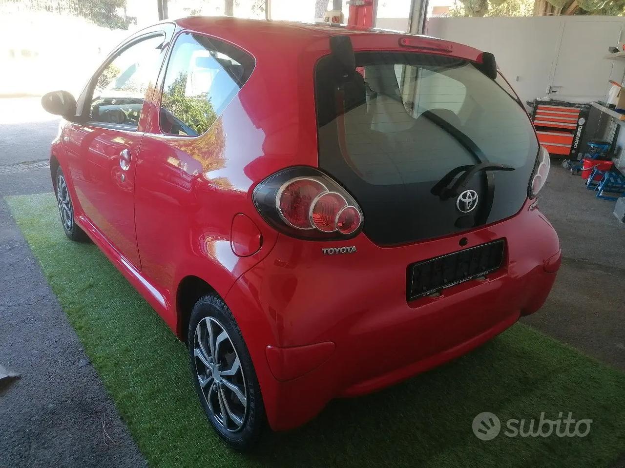 TOYOTA AYGO 1.0 BENZINA - PERFETTA PER NEOPATEN
